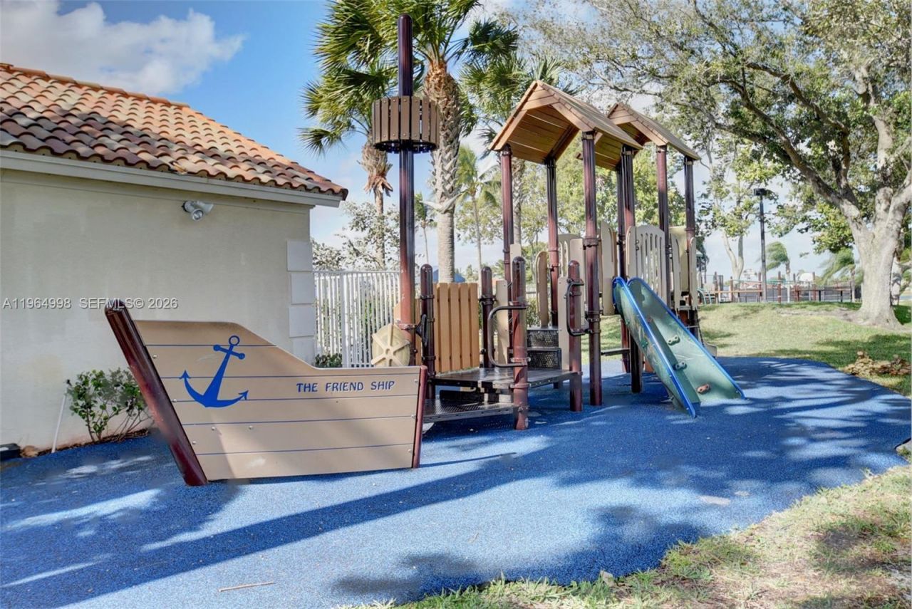 7599 Santee Ter, Lake Worth, FL 33467 Photo