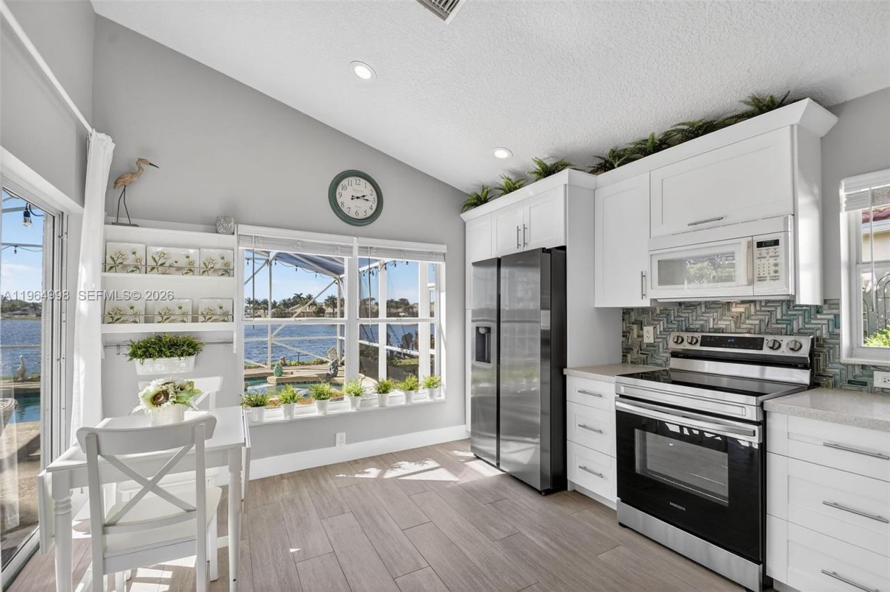 7599 Santee Ter, Lake Worth, FL 33467 Photo