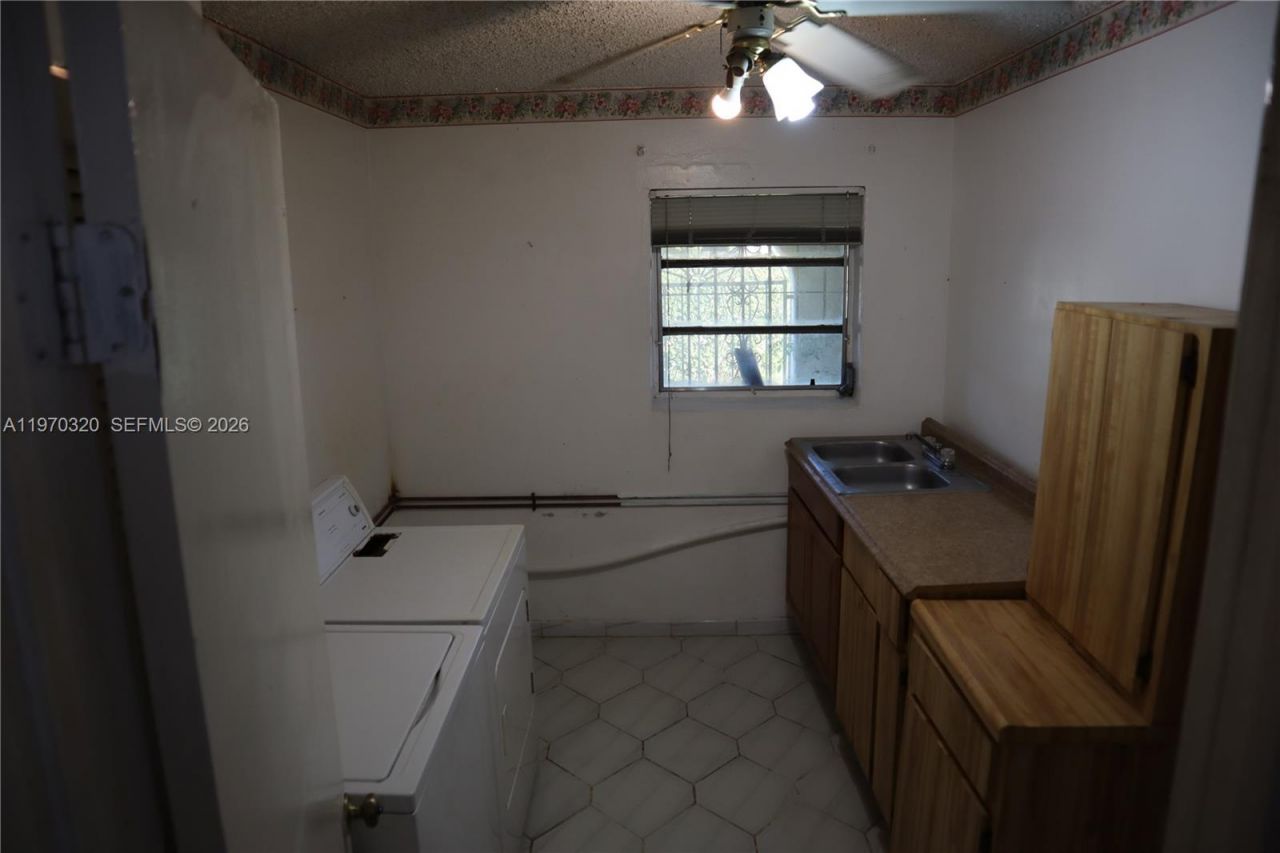 6514 SW 107th Pl , Miami, FL 33173 Photo