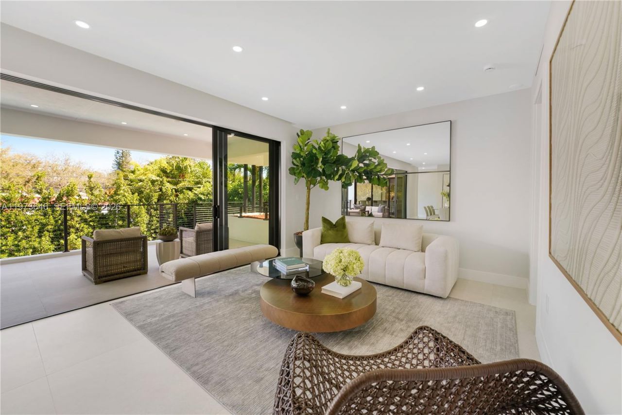 285 Woodcrest Rd , Key Biscayne, FL 33149 Photo