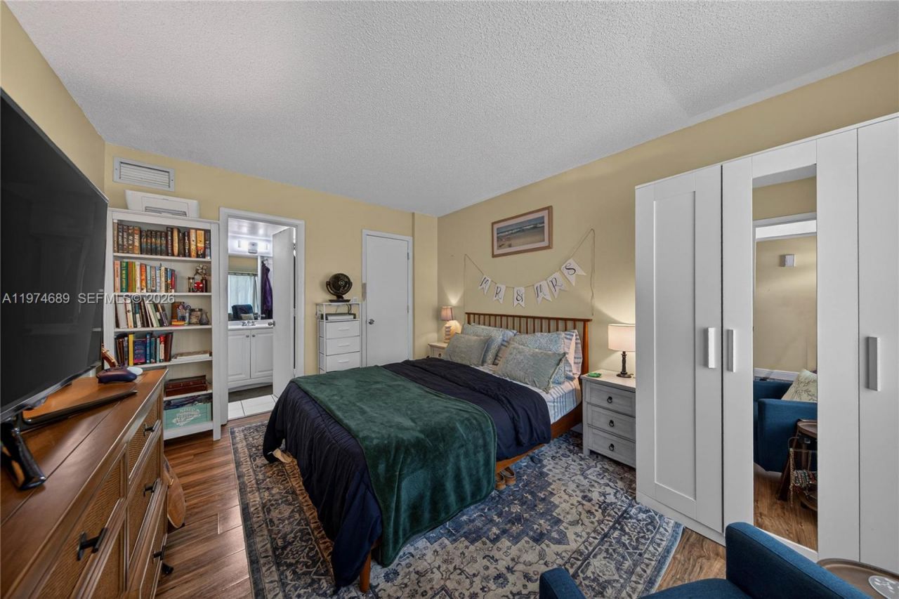 7265 W Sunrise Blvd, Unit 7265L, Plantation, FL 33313 Photo