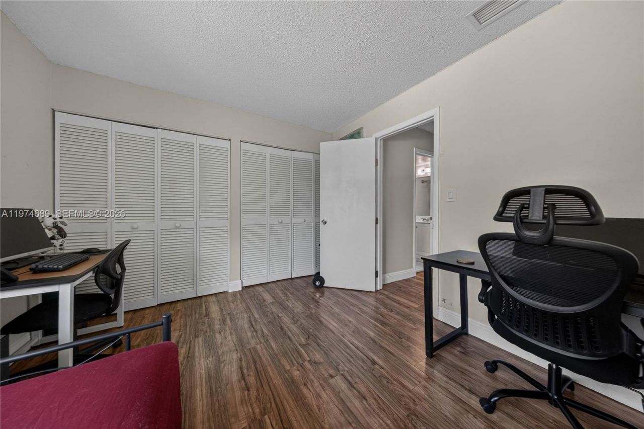 7265 W Sunrise Blvd, Unit 7265L, Plantation, FL 33313 Photo