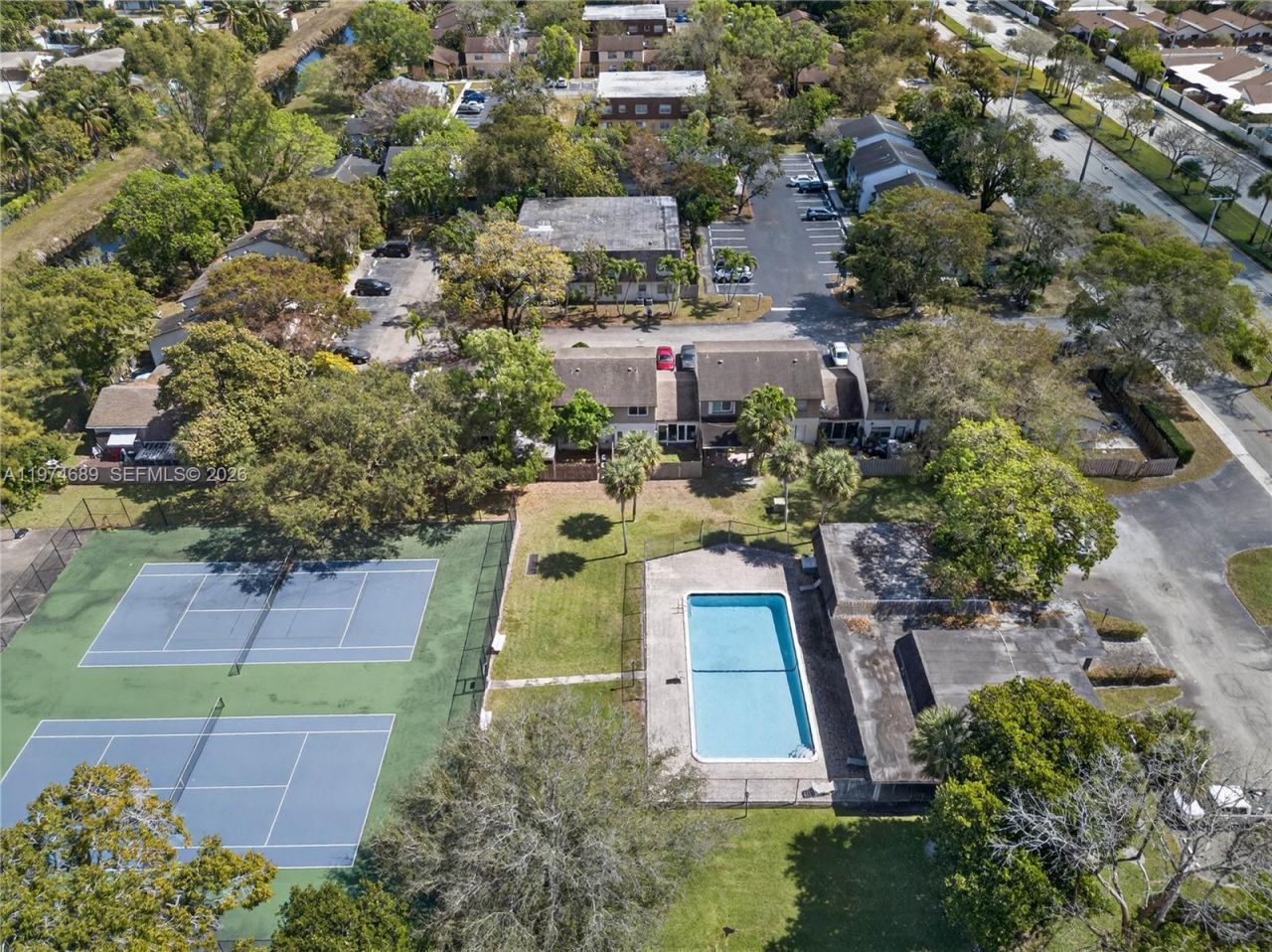 7265 W Sunrise Blvd, Unit 7265L, Plantation, FL 33313 Photo