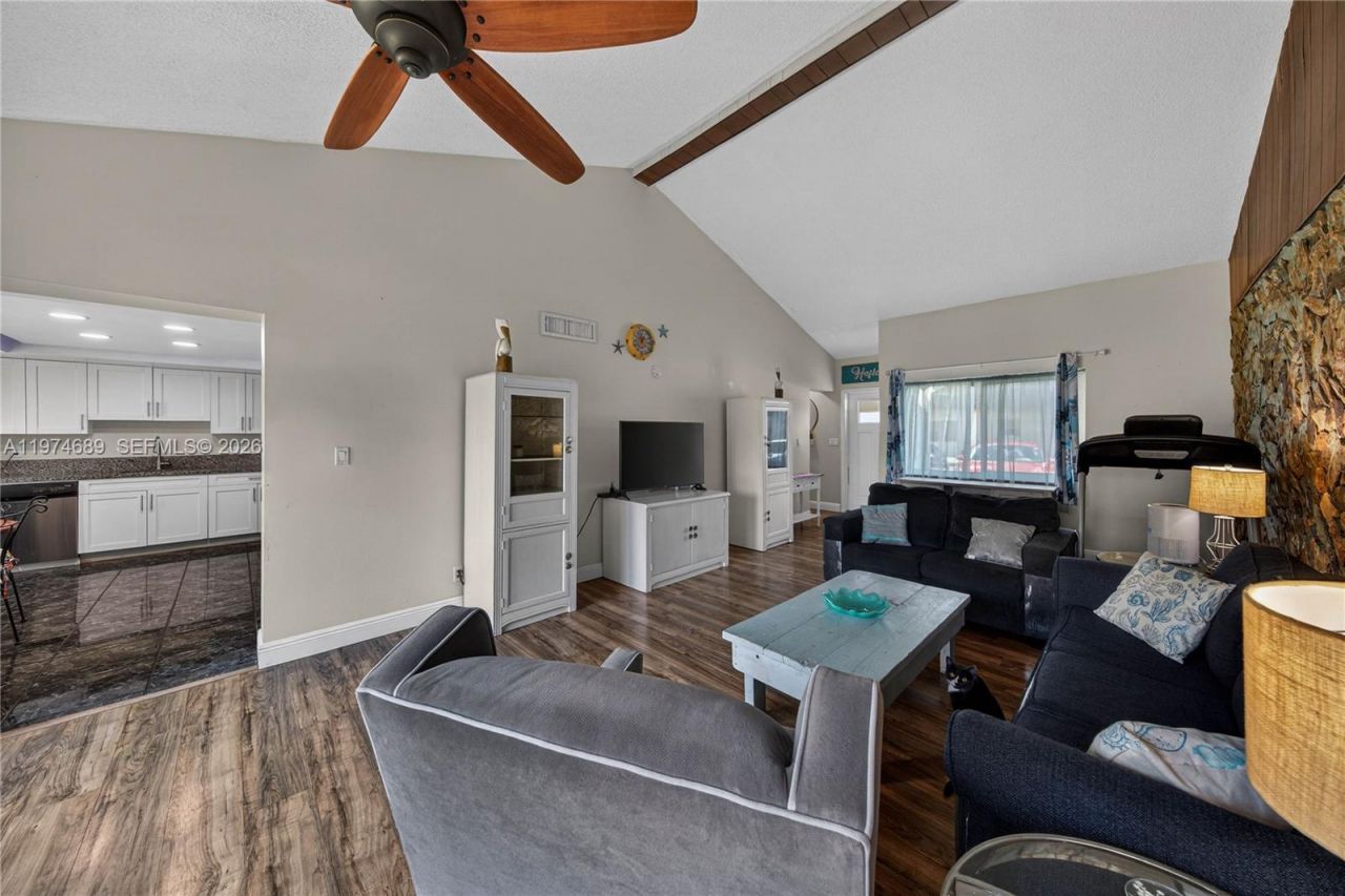 7265 W Sunrise Blvd, Unit 7265L, Plantation, FL 33313 Photo