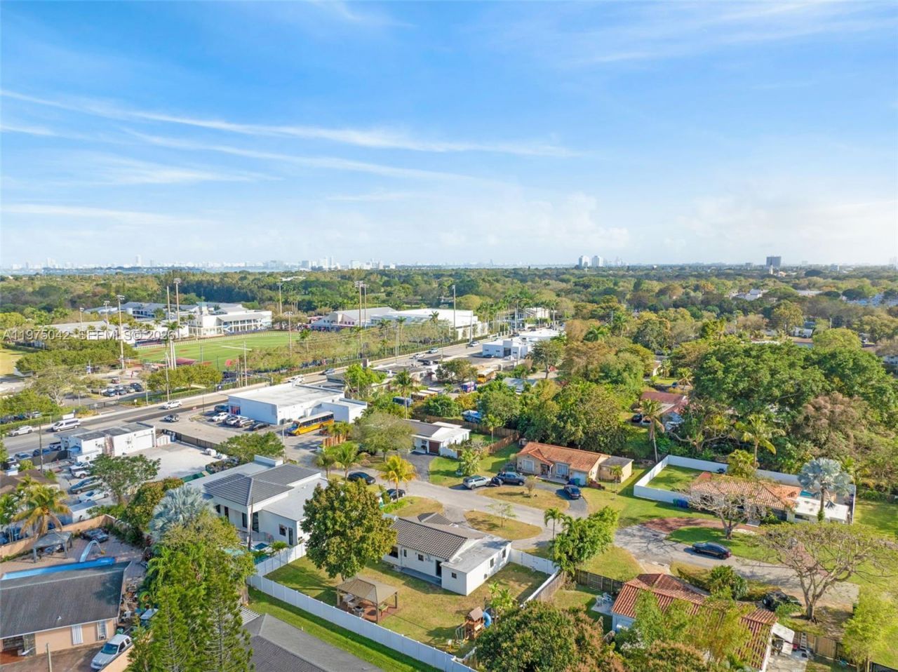 529 NE 109th St , Miami, FL 33161 Photo