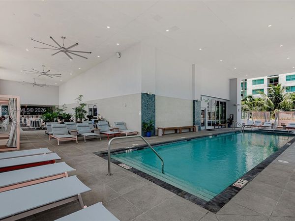 227 NE 2nd St, Unit 2206, Miami, FL 33132