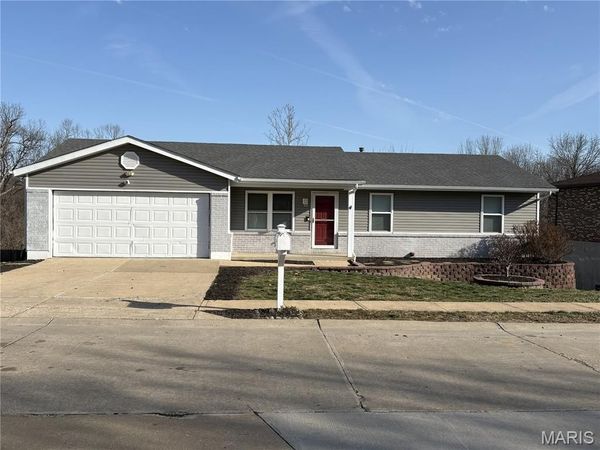 2121 Blossom Lane , Arnold, MO 63010