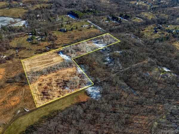 9380 Dinser Lane , Webster Twp, MI 48189