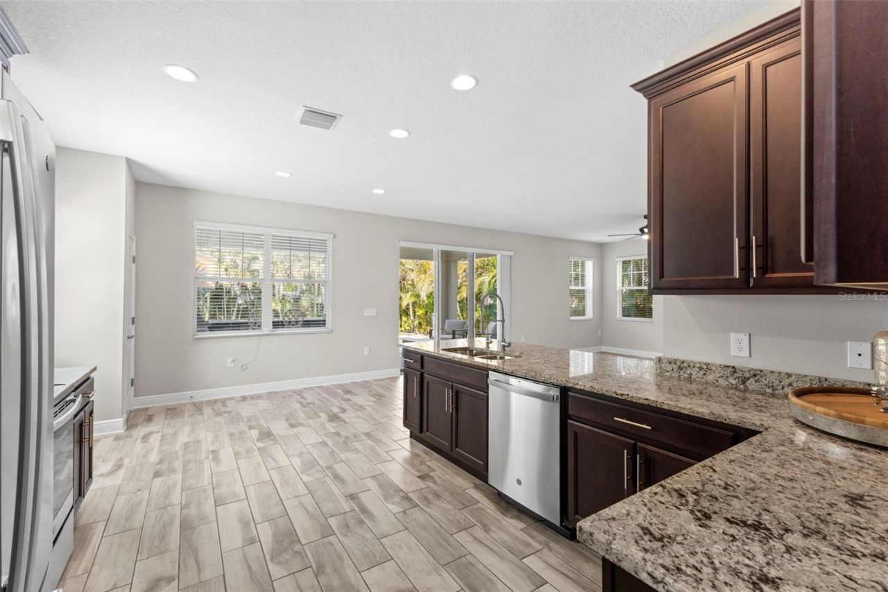 8027 27th Avenue N, Saint Petersburg, FL 33710 Photo