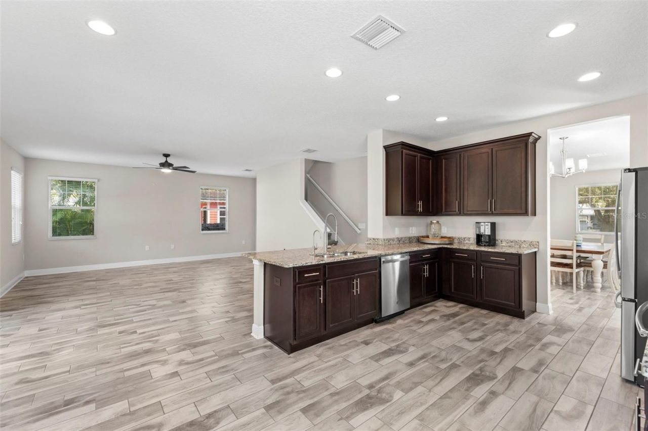 8027 27th Avenue N, Saint Petersburg, FL 33710 Photo