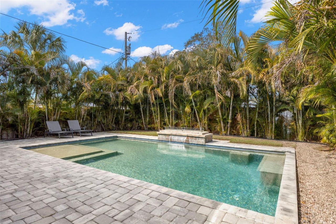 8027 27th Avenue N, Saint Petersburg, FL 33710 Photo