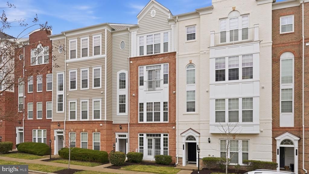 14523 Barkham Drive, Woodbridge, VA 22191 Main Photo