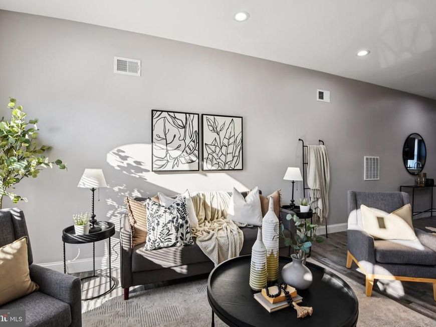 805 N Patterson Park Avenue , Baltimore, MD 21205 Main Photo