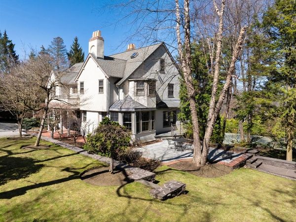 40 Heath Hill, Brookline, MA 02445