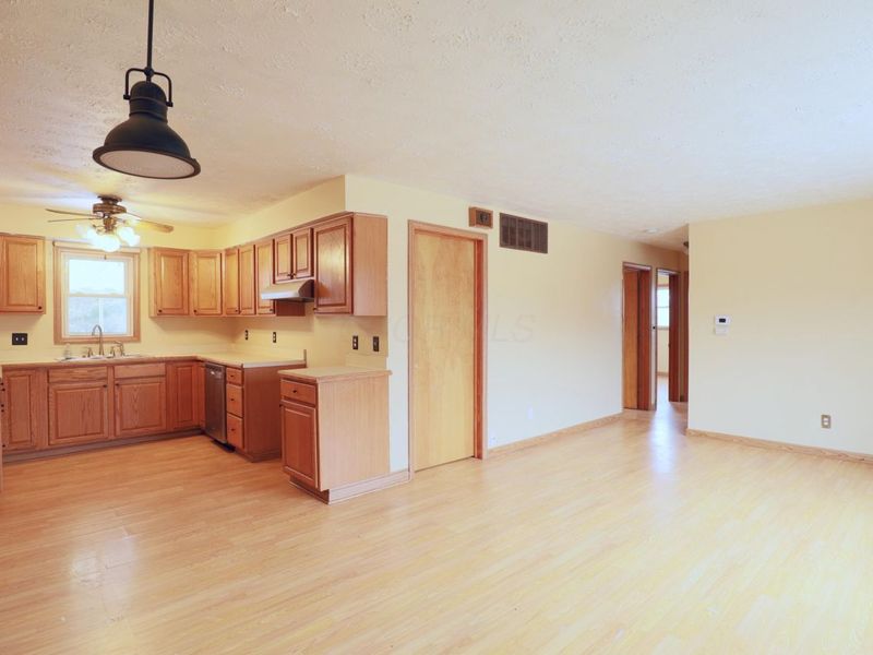 3059 West Point Road SE, Lancaster, OH 43130 Photo 6