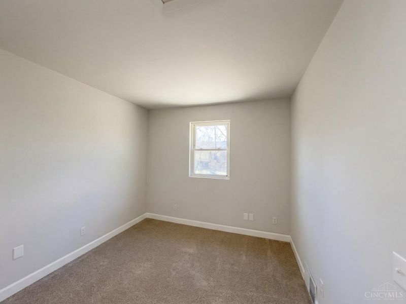 1858 Aspenhill Drive, Springfield Twp., OH 45240 Photo 4