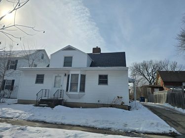 505 5th Street S, Moorhead, MN 56560