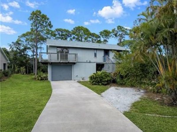 3660 Tropical Point DR, ST. JAMES CITY, FL 33956