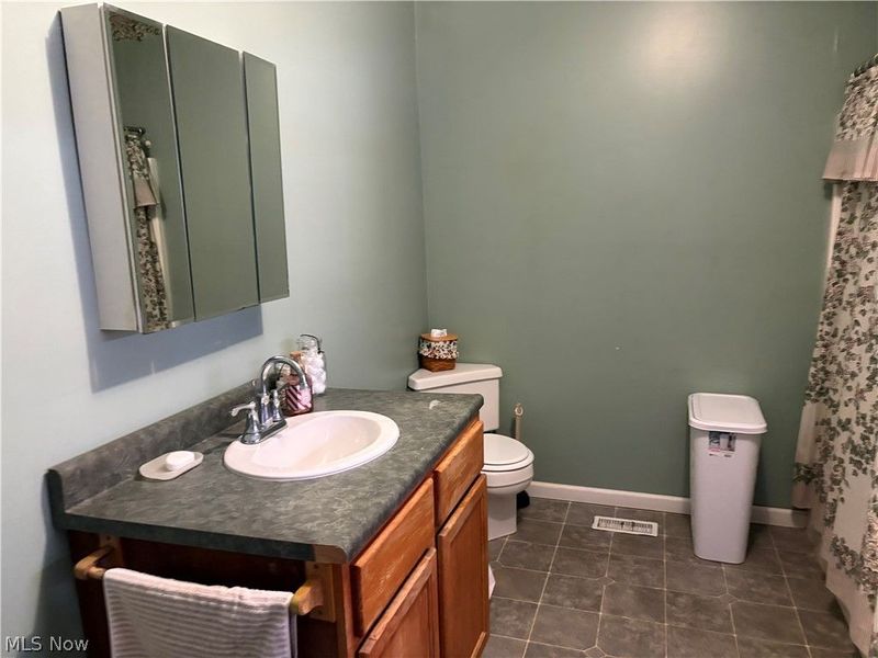 12454 3rd Avenue , Trinway, OH 43842 Photo 6