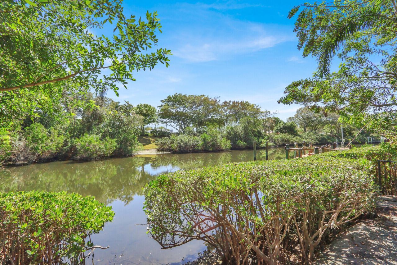 13872 Degas Drive E, Palm Beach Gardens, FL 33410 Photo