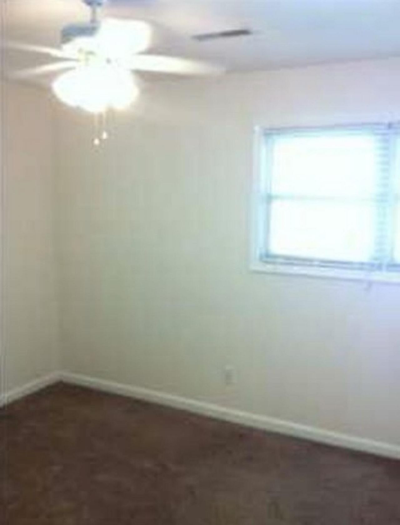 7424 Rock Street Photo 10