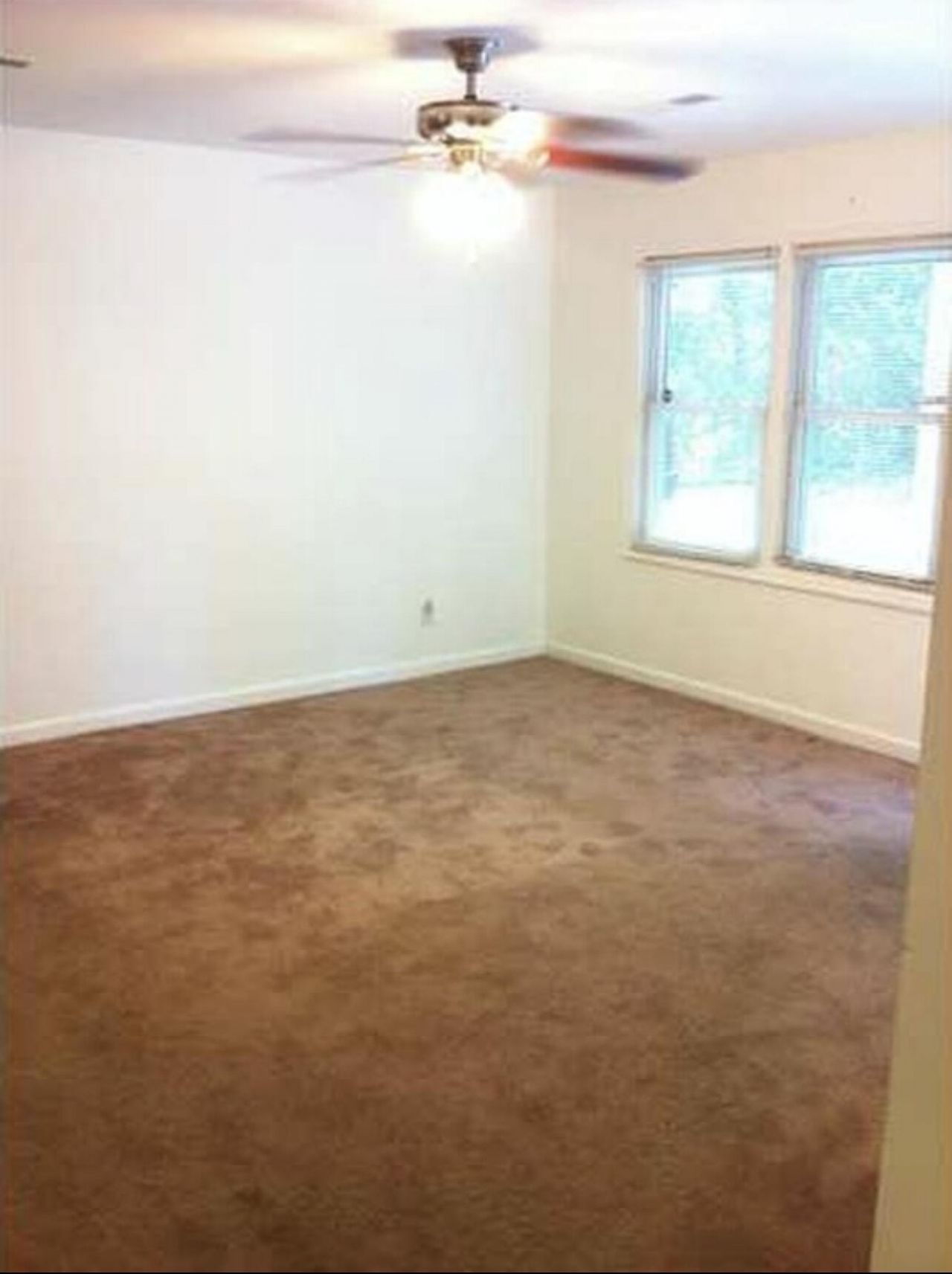 7424 Rock Street Photo 12