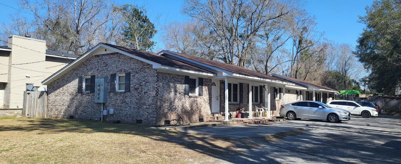 7424 Rock Street Photo 9