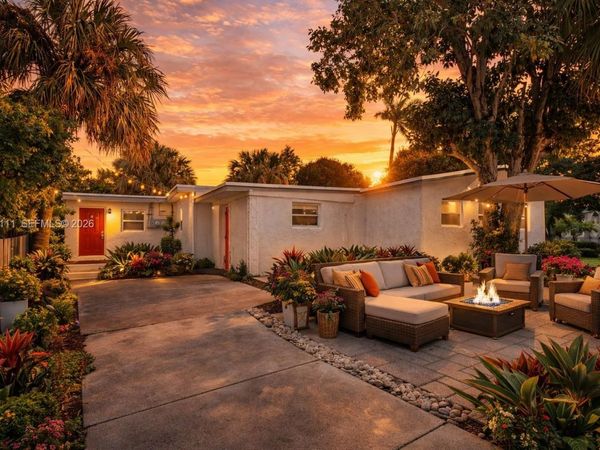 1160 W 26 th ct , Riviera Beach, FL 33404