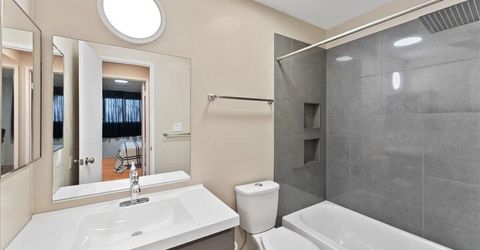 2177 Kietzke Lane, Unit D, Reno, NV 89502 Photo