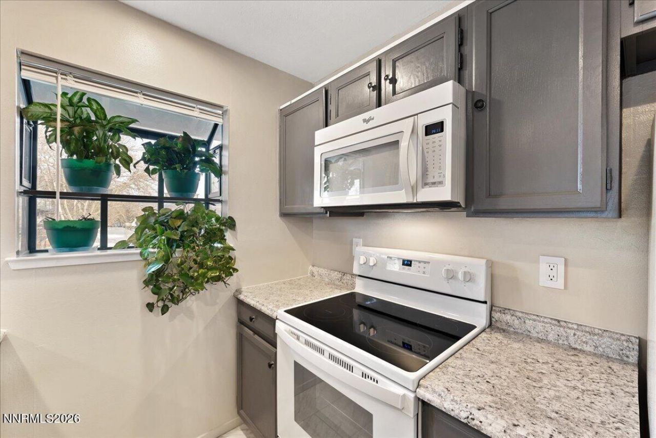 2177 Kietzke Lane, Unit D, Reno, NV 89502 Photo