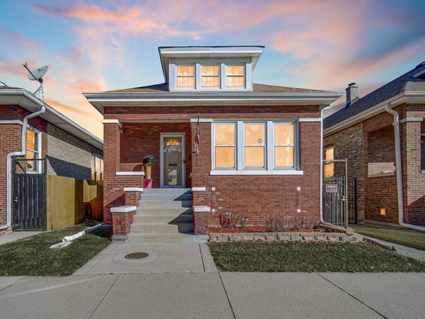 3220 W 66th Street , Chicago, IL 60629