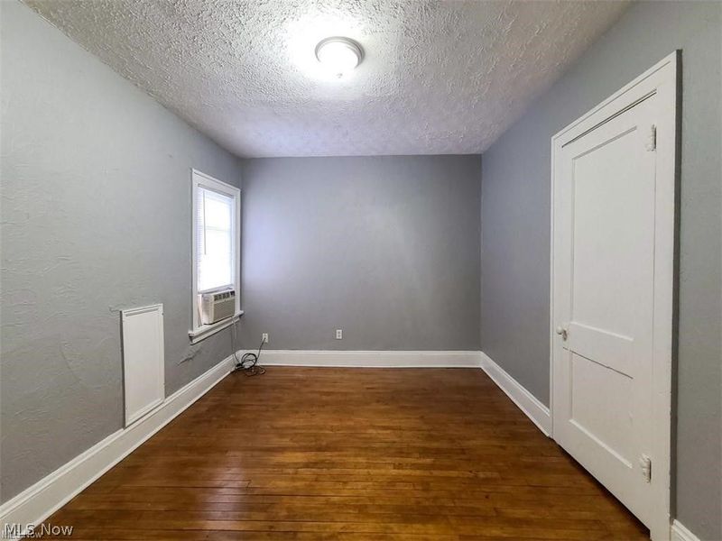 9222-26 Madison Avenue , Cleveland, OH 44102 Photo 4