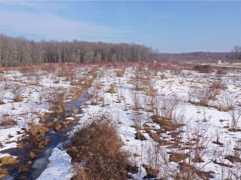 Oh-7 , Andover, OH 44003 Photo 11