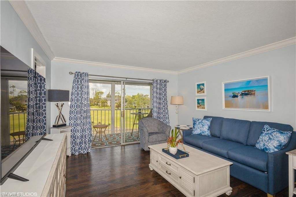 190 Turtle Lake Ct, Unit 311, Naples, FL 34105 Photo