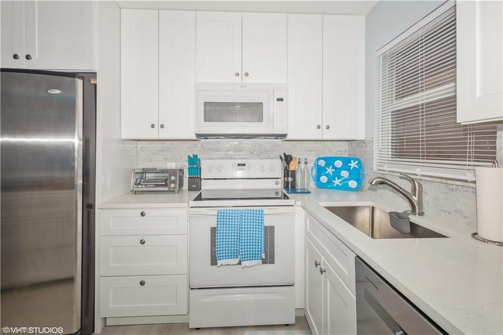 190 Turtle Lake Ct, Unit 311, Naples, FL 34105 Photo