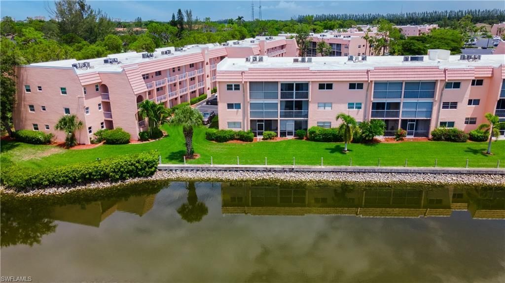 190 Turtle Lake Ct, Unit 311, Naples, FL 34105 Photo