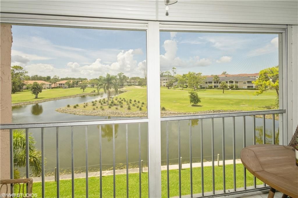 190 Turtle Lake Ct, Unit 311, Naples, FL 34105 Photo