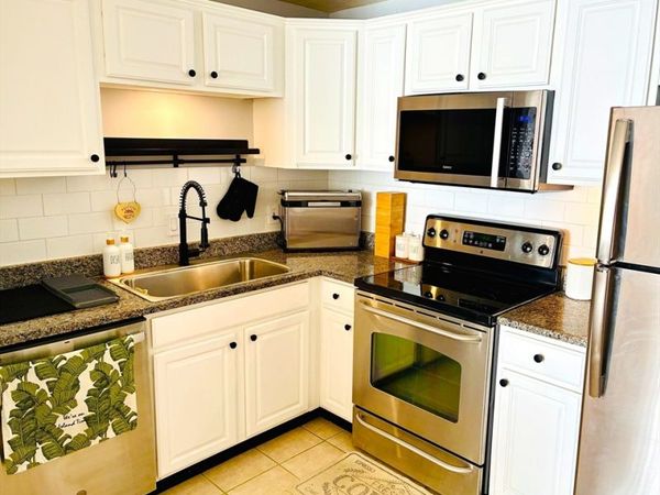 1105 Lexington Street, Unit 6-4, Waltham, MA 02452