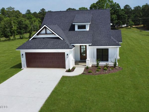 109 Tacoma Drive, Lucedale, MS 39452