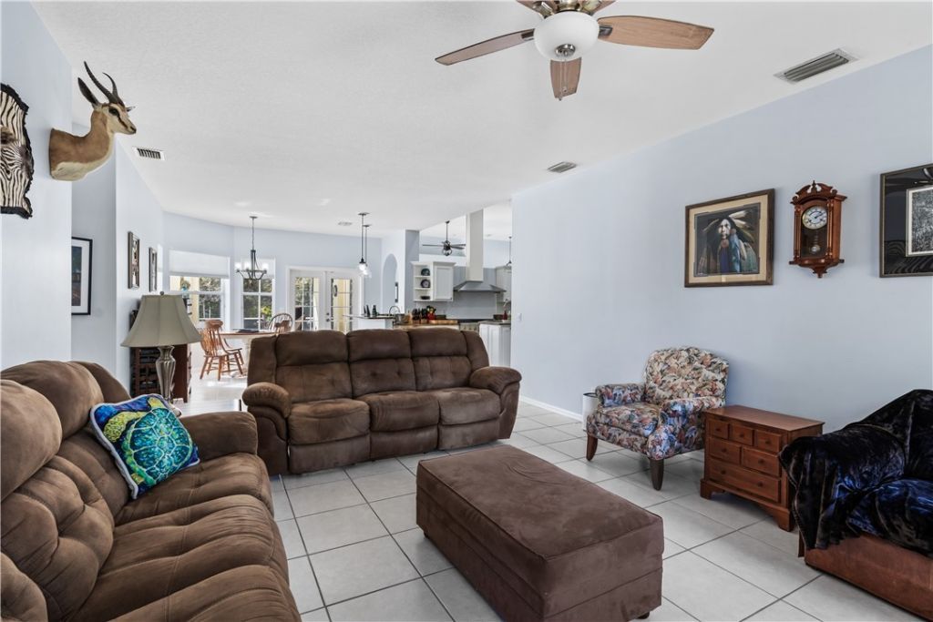 13855 83rd Street, Fellsmere, FL 32948 Photo