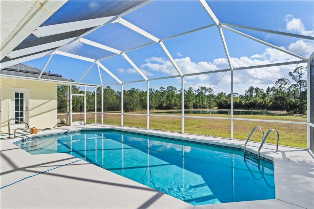 13855 83rd Street, Fellsmere, FL 32948 Photo