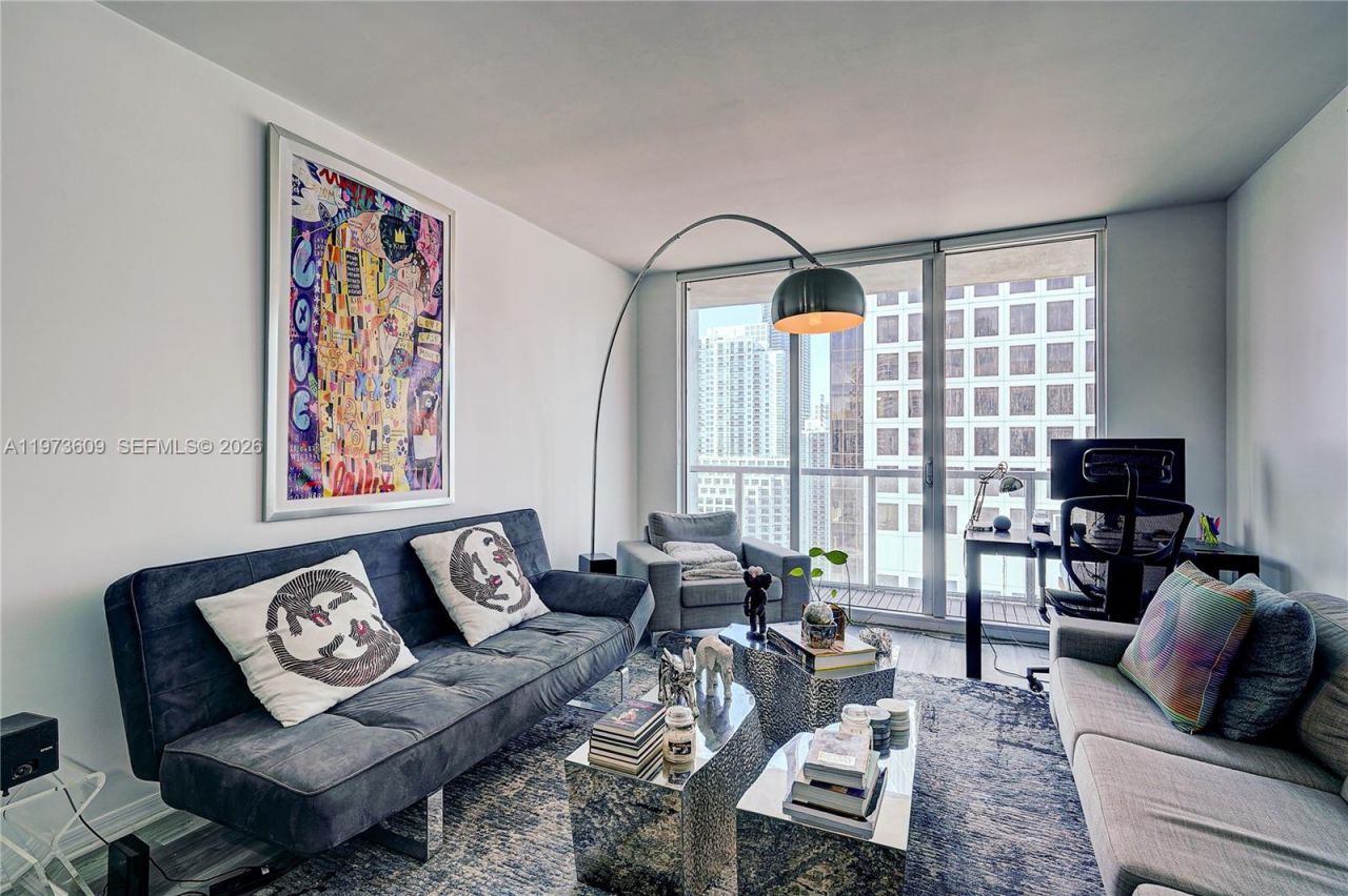 500 Brickell Ave, Unit 4004, Miami, FL 33131 Photo