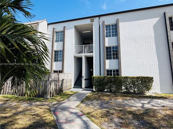 4920 NW 79th Ave , Unit 204, Doral, FL 33166