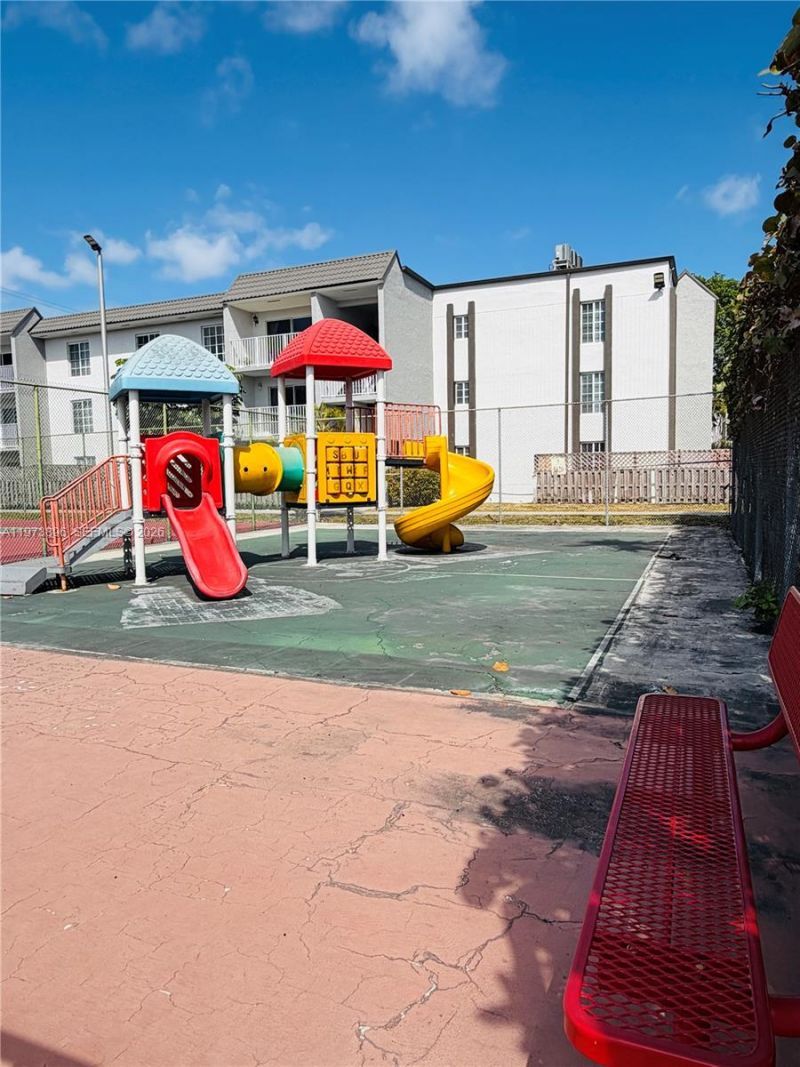 4920 NW 79th Ave , Unit 204, Doral, FL 33166 Photo