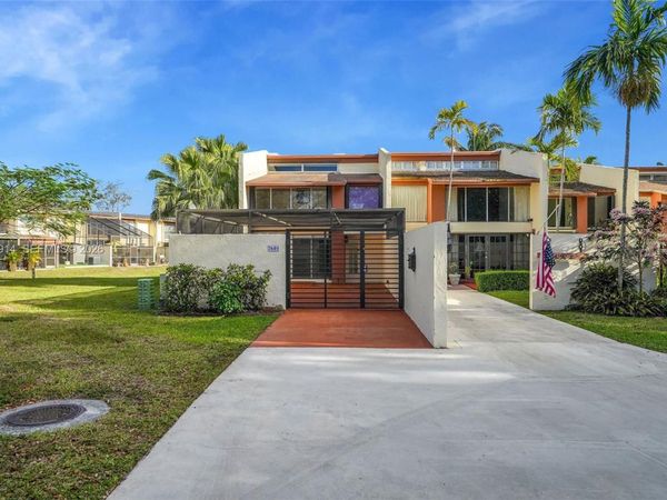7601 SW 105th Ave, Miami, FL 33173