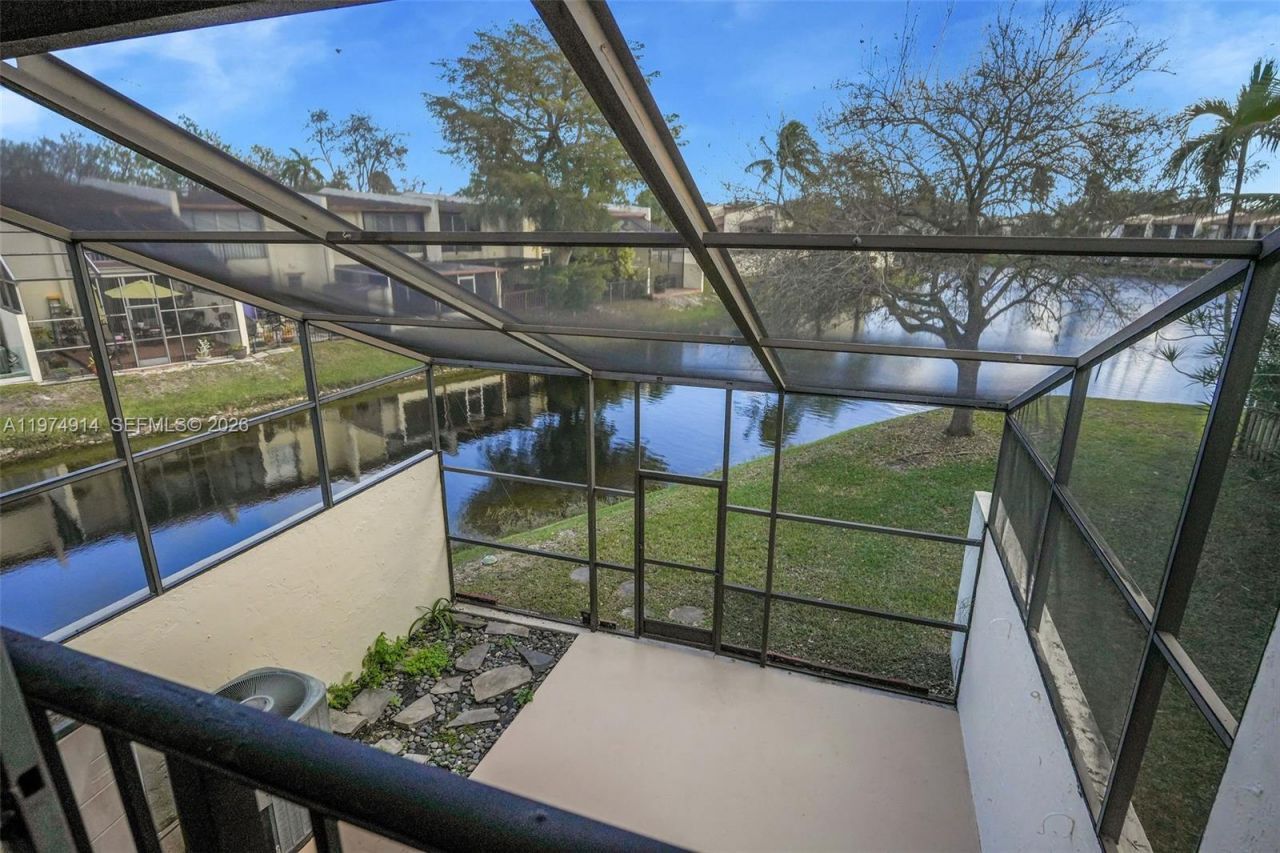 7601 SW 105th Ave, Miami, FL 33173 Photo