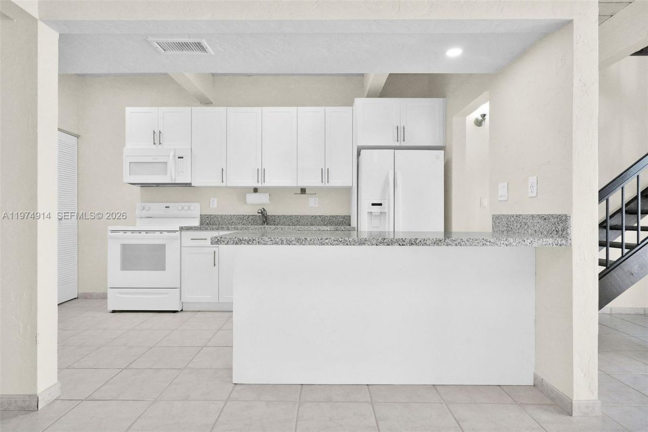 7601 SW 105th Ave, Miami, FL 33173 Photo