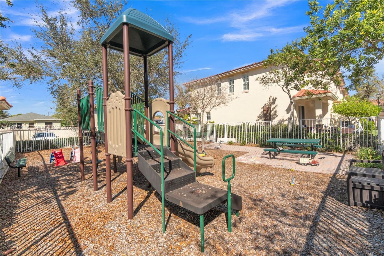 1019 W Longport Cir, Unit 5A, Delray Beach, FL 33444 Photo