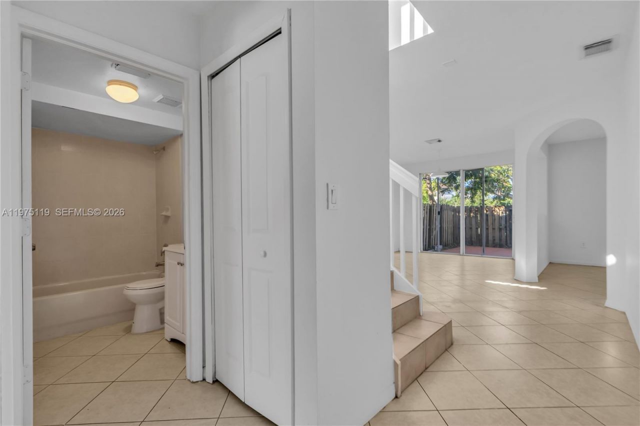 27463 SW 137th Ct, Unit 27364, Homestead, FL 33032 Photo