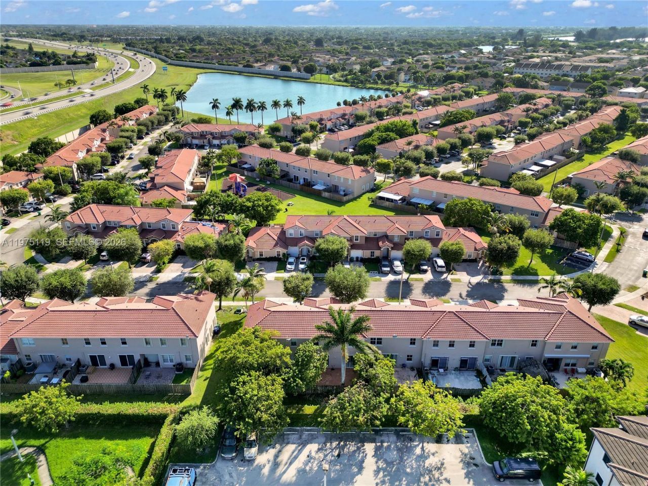 27463 SW 137th Ct, Unit 27364, Homestead, FL 33032 Photo